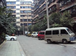石人南路23号3室2厅西南