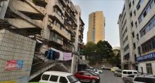 胜利四路桥兴小区一楼的二房诚心售