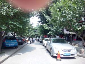 玉林南路13号3室1厅南