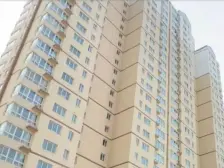 正规的两室一厅,西北朝向,中等装修