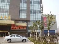 龙城峰景一室一厅精装修麦德龙商圈看房方便