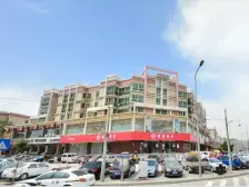 新港城E区 4室2厅 南 北