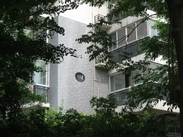 百步龙庭