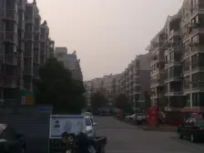 此房满五唯一,两房朝南,双阳台,纯毛坯,看房有钥匙