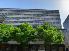 红星巷地铁口简装两室,有院子,可停车,交通便利