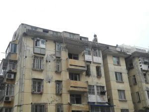 濠河边双地铁口明厨明卫一楼带大院子诚心售