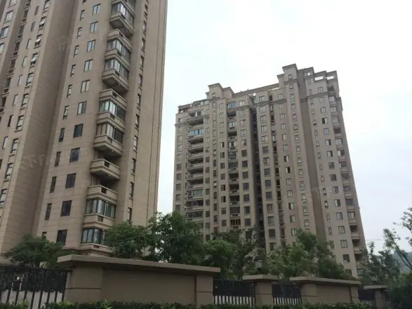 德诚翠湖湾