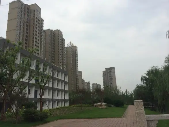 德诚翠湖湾