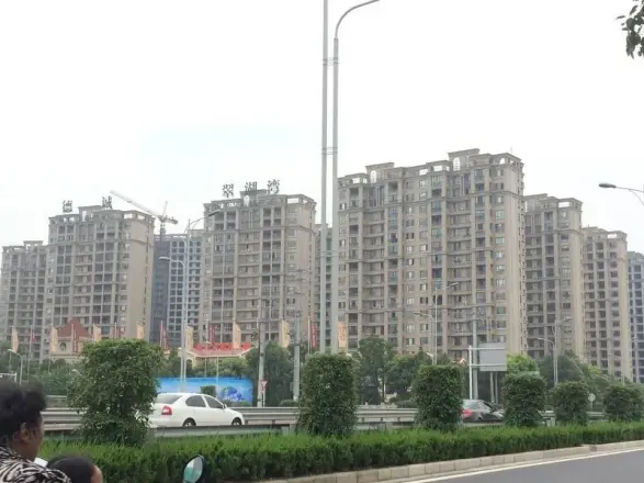 德诚翠湖湾