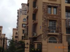 汇金原香,130.89平方,三室二厅二卫,采光好。