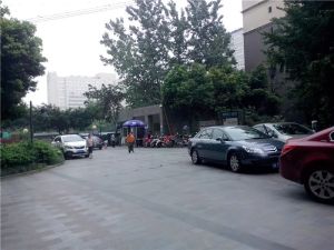 华西国际 1室1厅 南 北