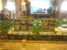 依云华府南向望花园近孝德湖 环境好