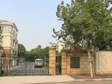 独栋别墅,带大花园,价格不设限,可大刀。