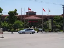 金邸改善型大平层住宅,法式园林1梯1户人车分流