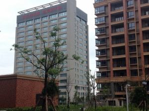 浦发领秀城两室楼中楼装修精美适合
