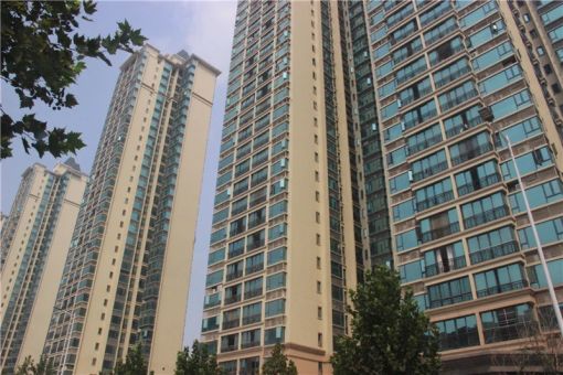恒大名都3室1厅1卫南朝向3100.00元/月出租