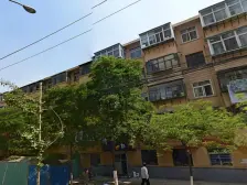 新源小区电梯房产权清晰小区大绿化好