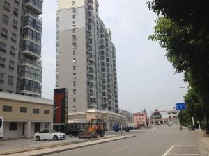 顶复!地理位置佳!出入方便!小区安静