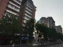 CBD商圈景峰苑精装电梯四房,业主诚心出售