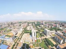 蓝岸丽舍近马滩地铁口南北通透三室两厅