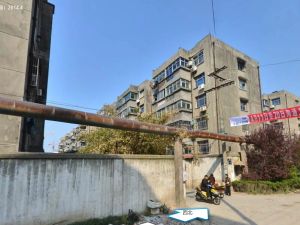 庆余新村2室1厅南