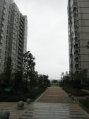 此房满五唯一,证在手,欢乐城、火车站高铁站