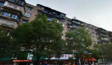 绿萝路体育场北路简装大两室生活出行便利