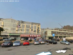 跃龙小苑,户型方正,看房随时,楼层好