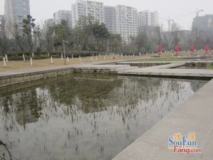 光华碧邻3室2厅东