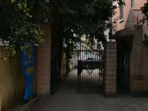 东雅苑3室1厅东南