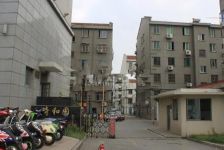 玉山城北繁华地段顶楼大复式带空中大花园
