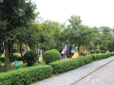 电梯小高层中间楼层,采光好得房率高产证在手随时可签