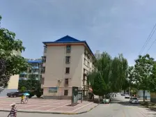 南山小区 三室一客厅 中楼层 炼2/82 南北通透 可按揭