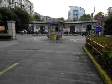 14号嘉怡路商品房小区大复式带80平方大露台+五房两厅