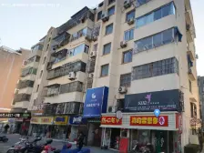 南园路19号 精装一室 小户型报名优选 随时看房诚心卖