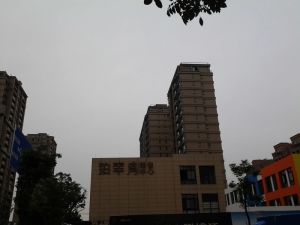 宝翠茗苑2房朝南近江北万达楼层好位置佳