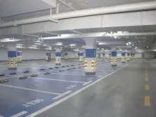 房东诚心出售精装修房客厅、主卧朝南,采光性都好