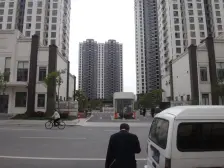 15号线朱梅路站 交通便利,漕河泾机器人智能小镇