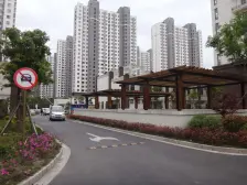 近地铁15号线100米朝南一房业主诚心卖看房子方便