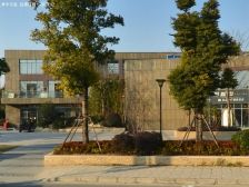 毛坯可以随心装修 地铁2号线站口 出行便利