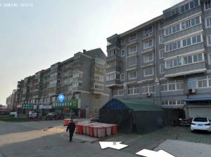 山港桥花园五楼楼中楼四房采光好
