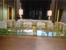 万达旁+次新房+产权车位+飞机户型+中间楼层