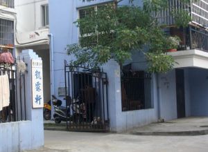 户型不错,证在手,采光好,配套齐全