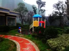 小区中间位置,产权清晰请放心购买采光无遮挡视野开阔