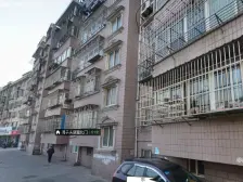 湾子头 二期新房 三房带车库空 边户带车库