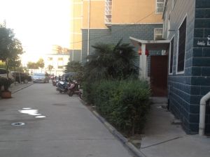 三号线地铁口双气三房中间好楼层停车方便