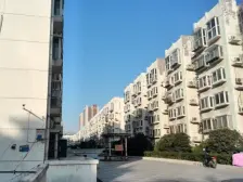 香桔市 2室1厅 东南