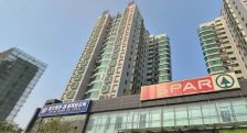 河心公园旁边小区电梯精装修三房 优惠价出售