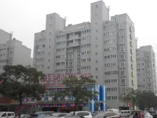 宏光鑫城 精装四房 不临街路 中间楼层 诚心出售