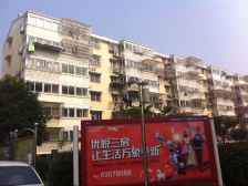 房东急卖 自住精装 满五无大税 带地上南7平车库